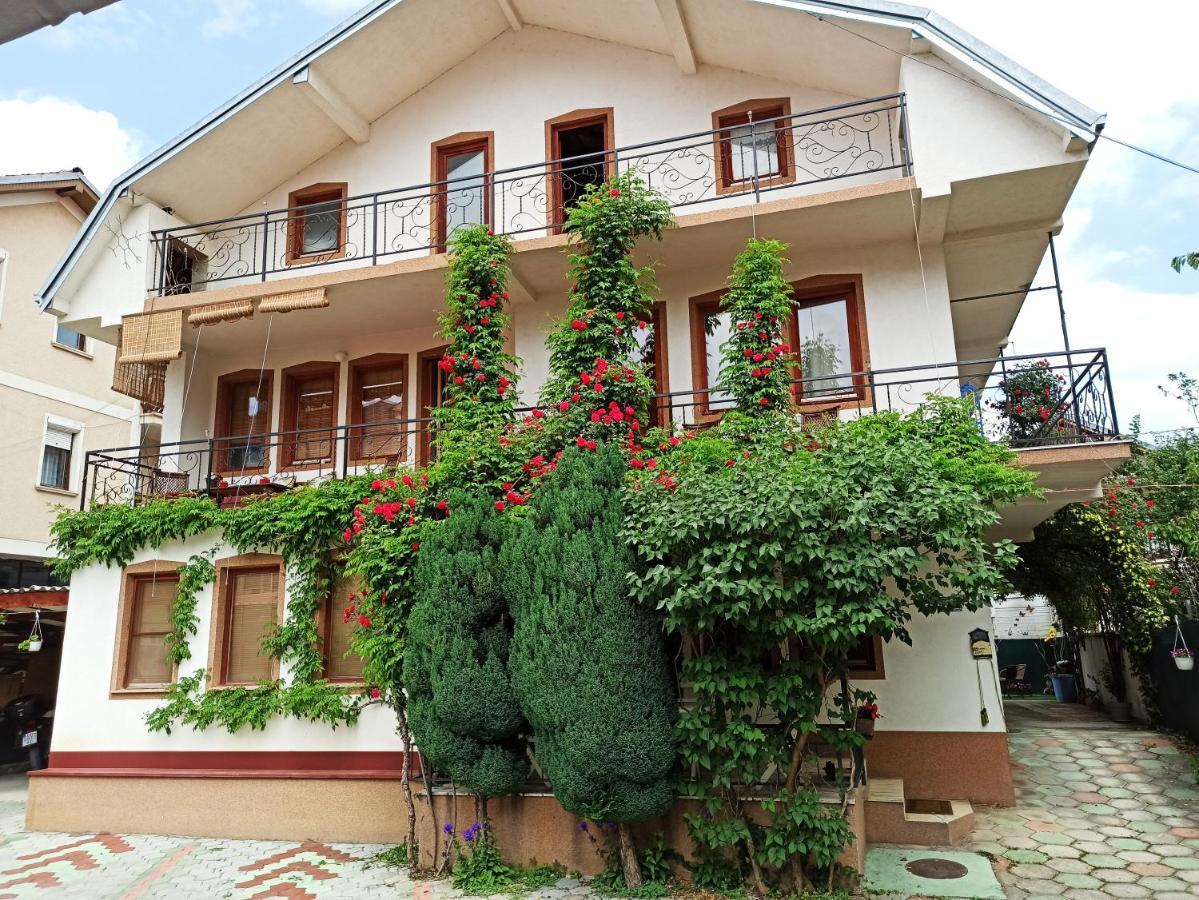 Appartement Vila Biljana Ohrid Extérieur photo